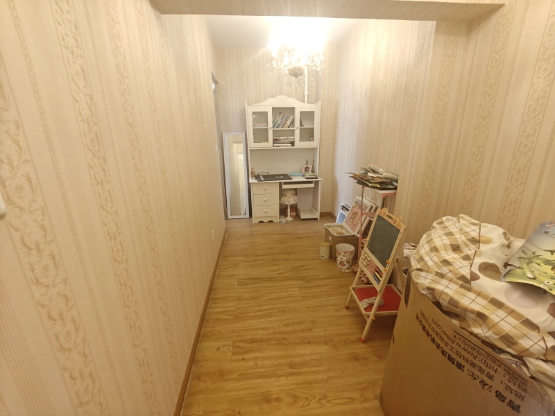 4室2廳1陽(yáng)臺(tái) 春城慧谷二期臥室