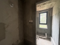 5室2廳2陽(yáng)臺(tái) 金科江湖海衛(wèi)生間