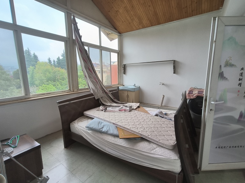 4室3廳2陽臺 加州楓景別墅臥室