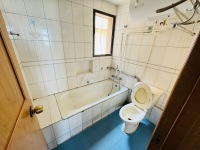 4室2廳1陽(yáng)臺(tái) 金實(shí)小區(qū)誠(chéng)實(shí)園衛(wèi)生間