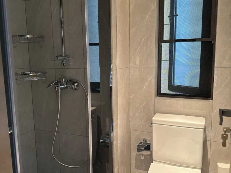 4室2廳 華夏四季二期衛(wèi)生間