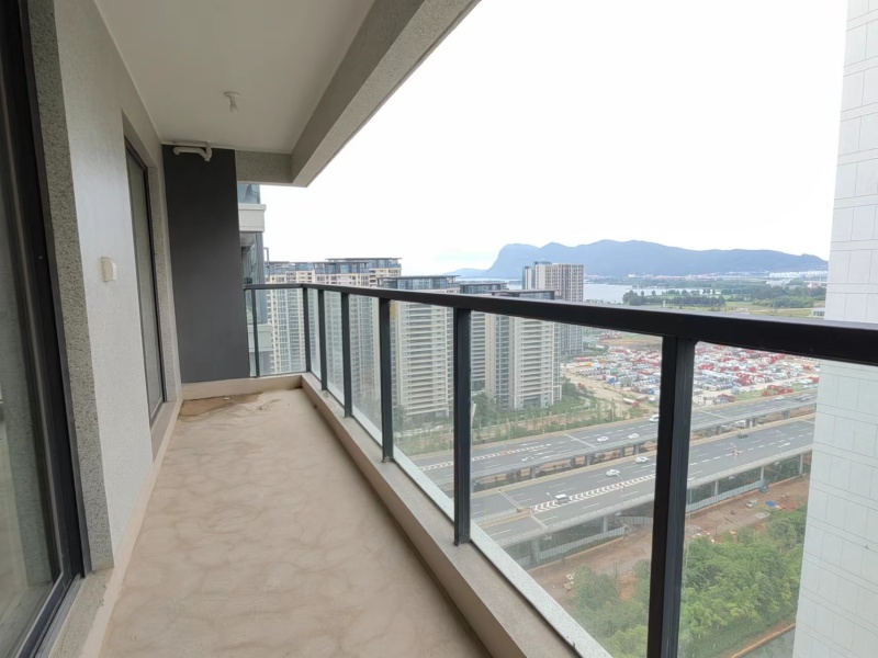 书香云海翰学苑阳台