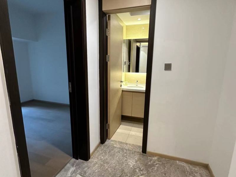 4室2廳3陽臺 俊發(fā)城芙蓉苑客廳