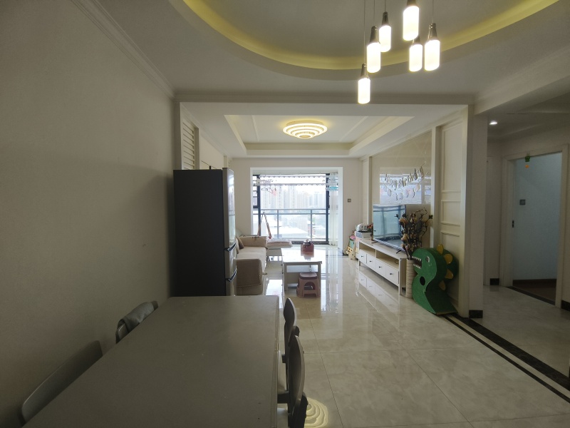 中豪悦城花园餐厅