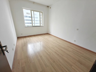 4室2廳 北京路花苑