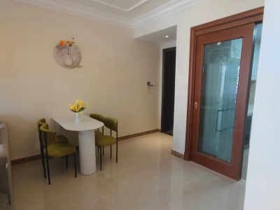 2室2廳1陽(yáng)臺(tái) 恒大云報(bào)華府上華琚