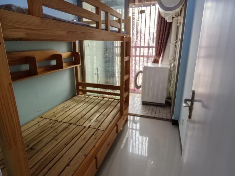 2室2廳1陽臺 同德昆明廣場上北區(qū)臥室