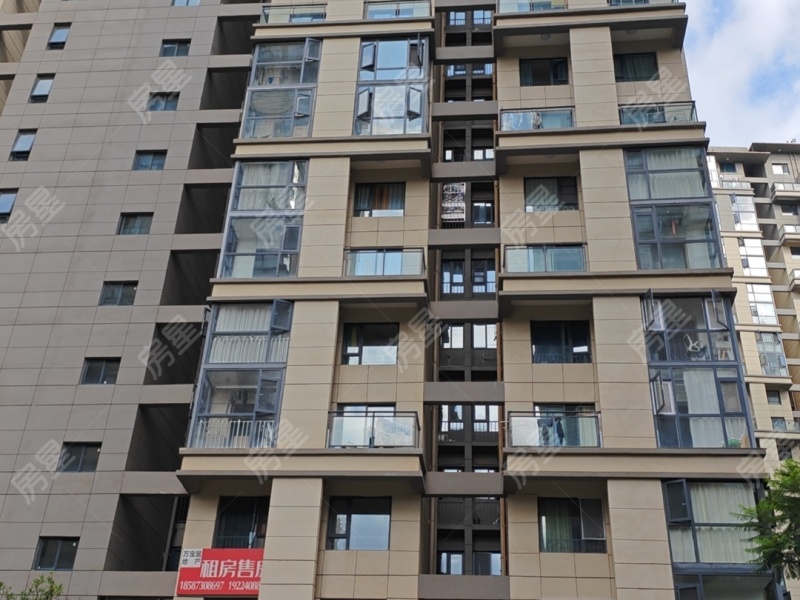 2室2廳2陽臺 俊發(fā)藍湖俊園其他