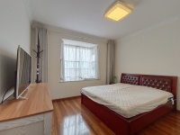 4室2廳1陽(yáng)臺(tái) 拓東大城二期臥室