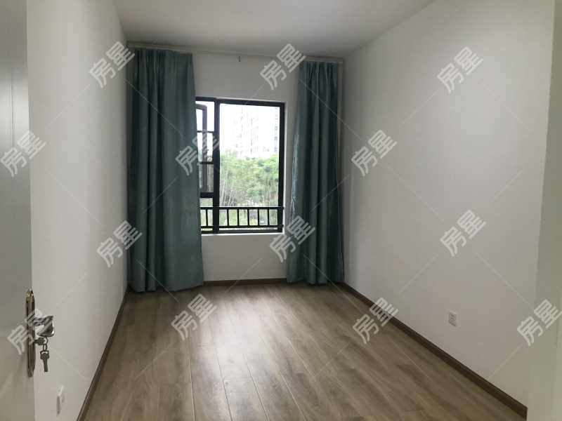 3室2廳1陽(yáng)臺(tái) 紅星天鉑臥室