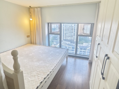 2室1廳1陽(yáng)臺(tái) 碧桂園璽臺(tái)