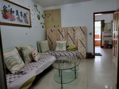 2室2廳1陽(yáng)臺(tái) 拓東路130號(hào)