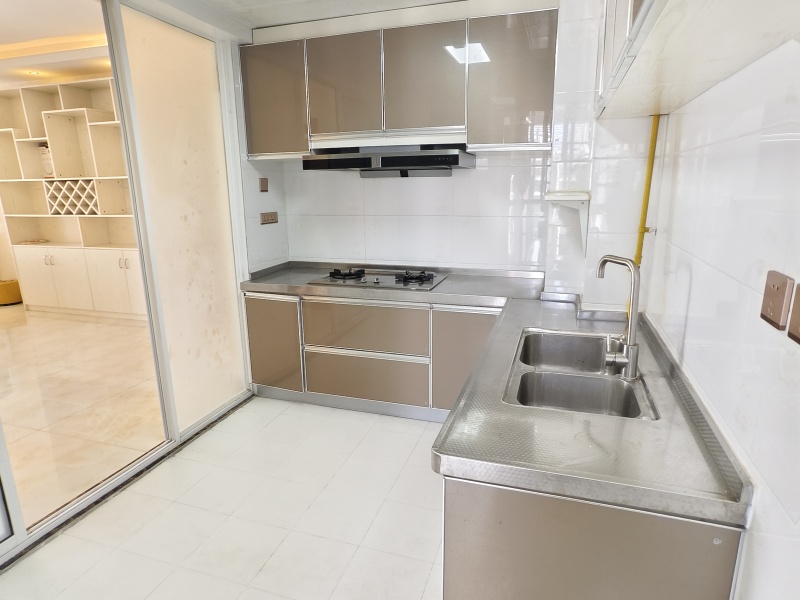 3室2廳2陽臺 金泰國際一期廚房