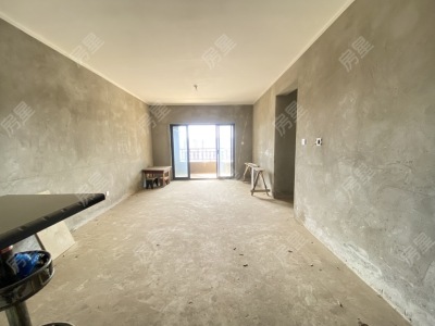 4室2廳2陽(yáng)臺(tái) 華潤(rùn)中央公園