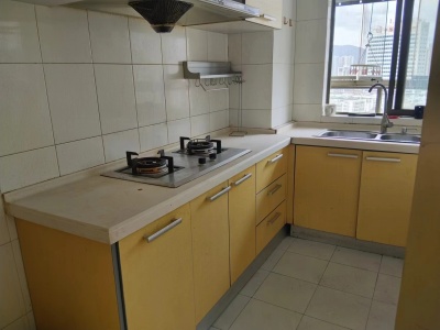 2室2廳2陽臺(tái) 世紀(jì)俊園