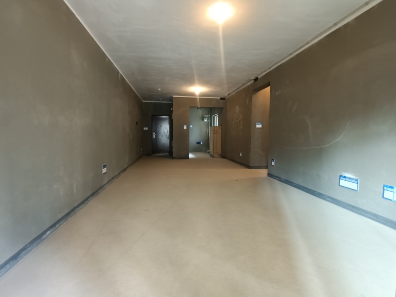 4室2廳2陽臺(tái) 融創(chuàng)春風(fēng)十里A8&amp;A13地塊客廳