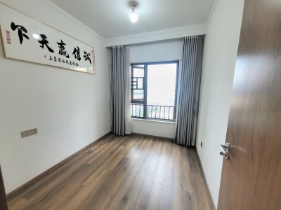 5室2廳1陽臺(tái) 俊發(fā)城茉莉苑