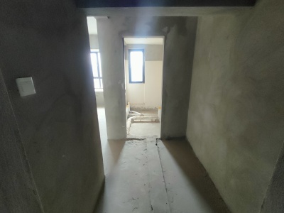 3室2廳3陽(yáng)臺(tái) 大觀首府