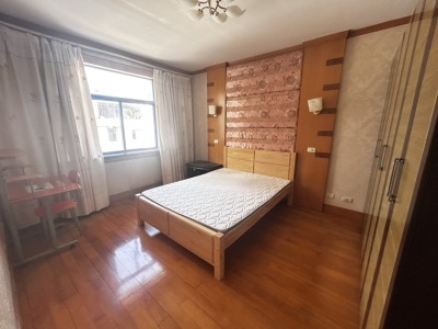 4室2廳1陽臺 金康園