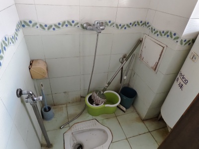 3室2廳2陽臺(tái) 南苑小區(qū)地中海