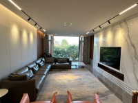 7室2廳3陽(yáng)臺(tái) 滇池衛(wèi)城悅湖郡別墅客廳