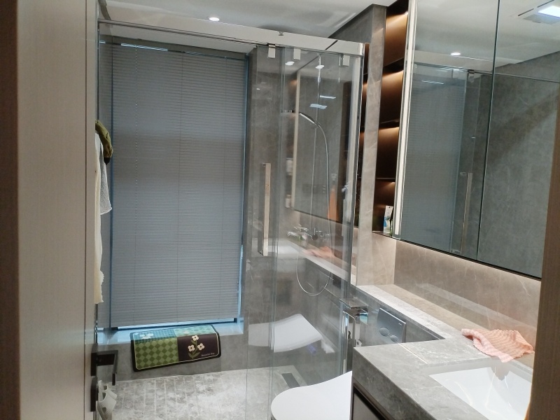 4室2廳1陽(yáng)臺(tái) 山海灣8號(hào)衛(wèi)生間