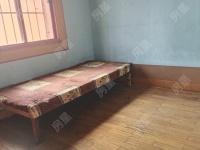 4室2廳1陽臺 金星小區(qū)臥室