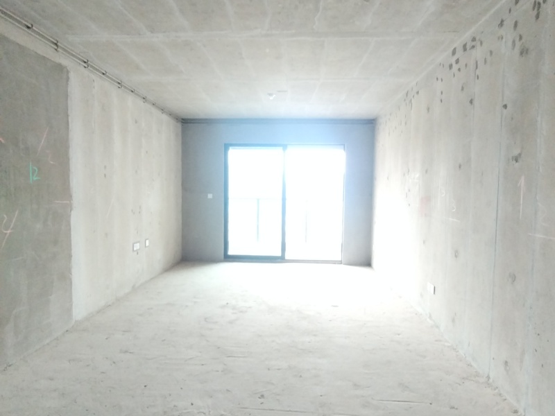 3室2廳1陽臺 建投學(xué)府客廳