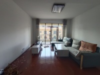 3室2廳3陽臺 西南海F地塊客廳