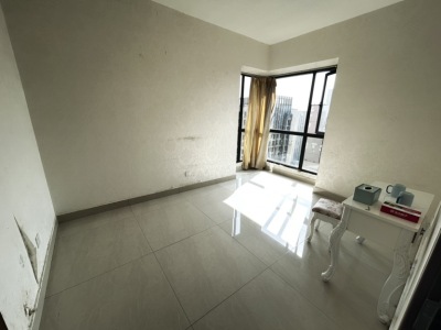 2室2廳1陽臺 同德昆明廣場B區(qū)