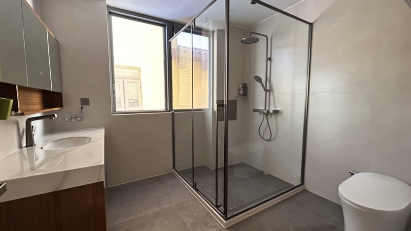 7室2廳3陽(yáng)臺(tái) 滇池衛(wèi)城悅湖郡別墅臥室