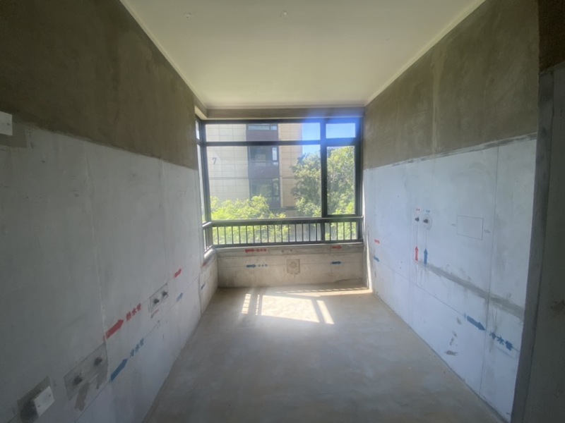 5室3廳2陽臺(tái) 華夏四季二期衛(wèi)生間