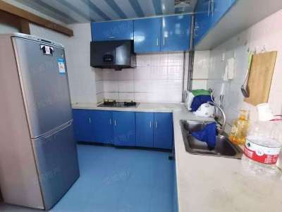 3室2廳1陽(yáng)臺(tái) 水晶宮