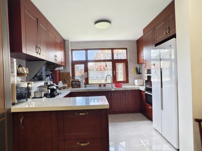 4室2廳2陽臺 珊瑚郡天泰廚房