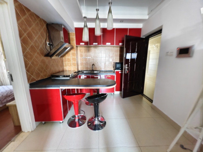 2室1廳1陽臺(tái) 候谷花園餐廳