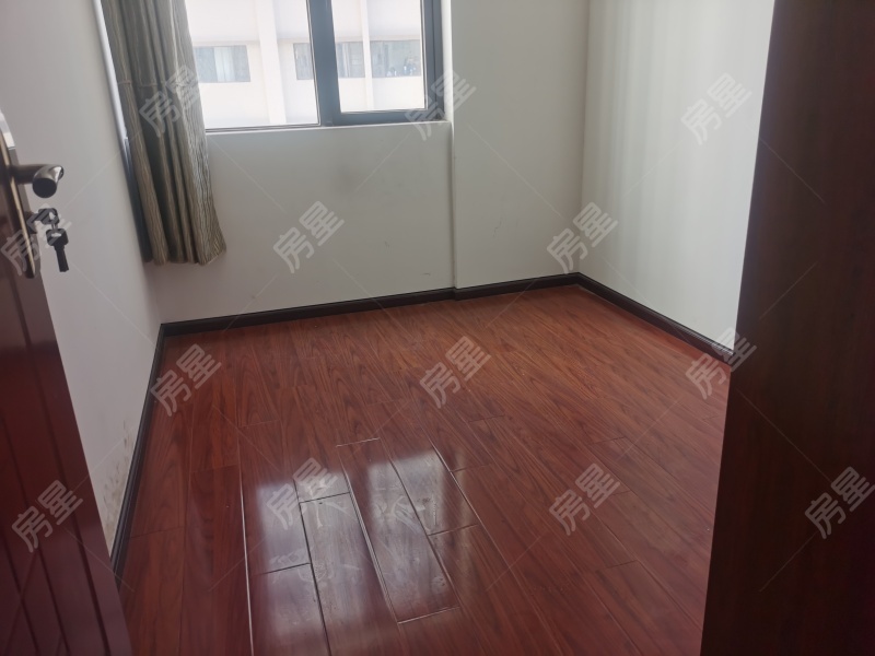 4室2廳1陽臺 保利中心臥室