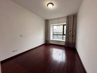 4室2廳2陽(yáng)臺(tái) 金域緹香臥室