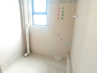 3室2廳1陽臺 建投學(xué)府衛(wèi)生間