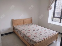 3室2廳1陽(yáng)臺(tái) 盛高大城一期臥室