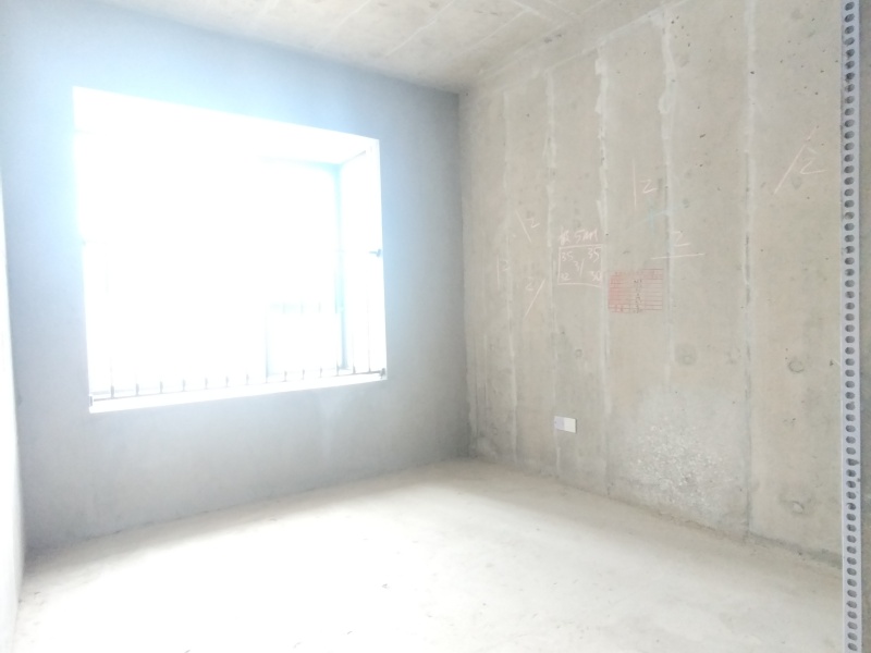 3室2廳1陽臺 建投學(xué)府臥室