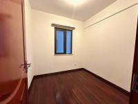 4室2廳2陽(yáng)臺(tái) 金域緹香臥室