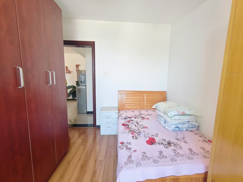 3室2廳1陽臺 候谷花園臥室