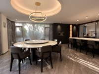 7室2廳3陽(yáng)臺(tái) 滇池衛(wèi)城悅湖郡別墅臥室