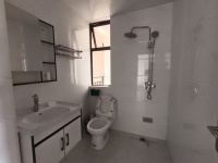 3室2廳3陽臺 西南海F地塊衛(wèi)生間