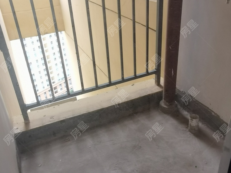 3室2廳1陽臺(tái) 天宇瀾山陽臺(tái)