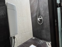 1室1廳1陽臺 濱江俊園回遷組團(tuán)衛(wèi)生間