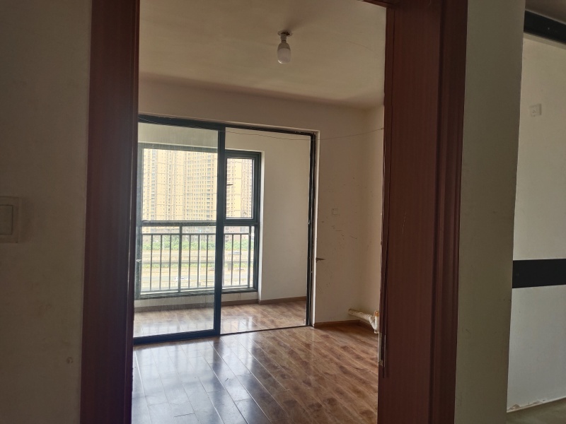 5室2廳3陽臺 金尚俊園二期餐廳