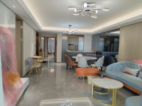 4室2廳1陽(yáng)臺(tái) 山海灣8號(hào)客廳