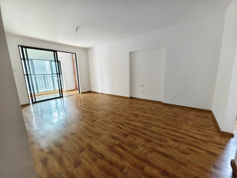 5室2廳3陽臺 金尚俊園二期臥室