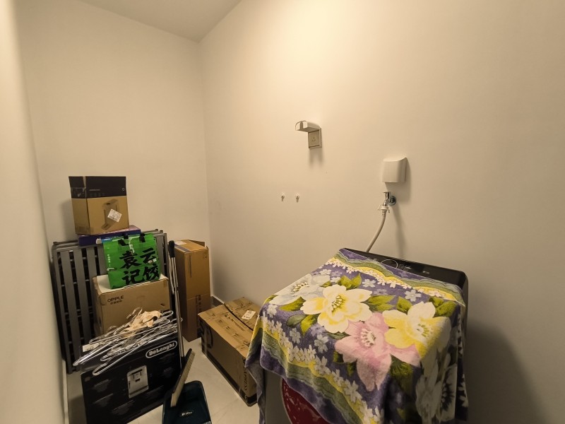 4室2廳2陽臺(tái) 俊發(fā)城茉莉苑陽臺(tái)